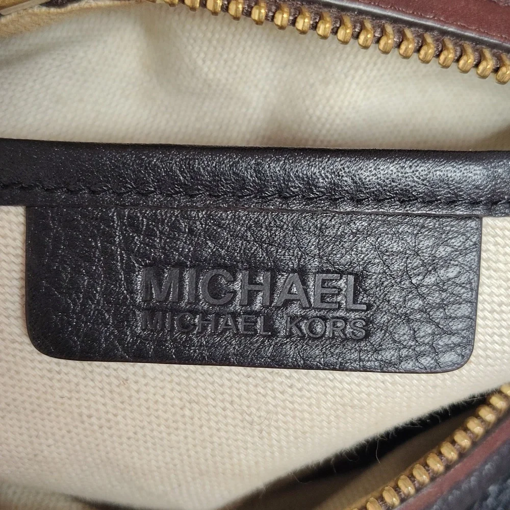 Michael Kors Vintage Purse - Picture 7 of 10